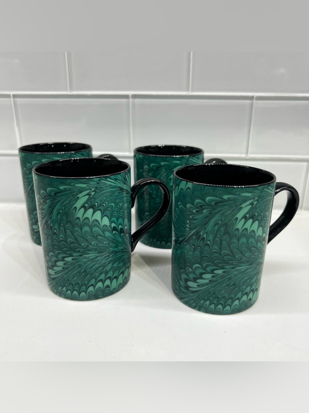 “Plume” Green by Fitz & Floyd Coffee Mugs/ Cups Fine Porcelaine Japan Retired